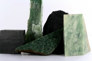 Камень нефрит: магические и целебные свойства, применение, виды, кому подходит
