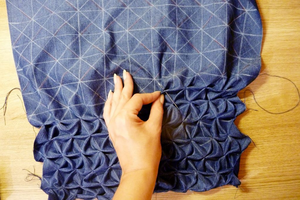 Как сделать красивую драпировку ткани в интерьере и на открытых площадках?