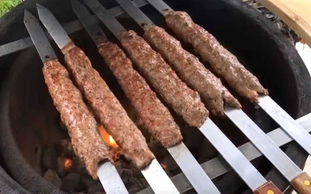 Рецепт для гурманов: люля кебаб из говядины