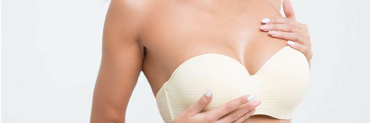 Пластика груди (маммопластика): показания, виды и методы, проведение, восстановление после
