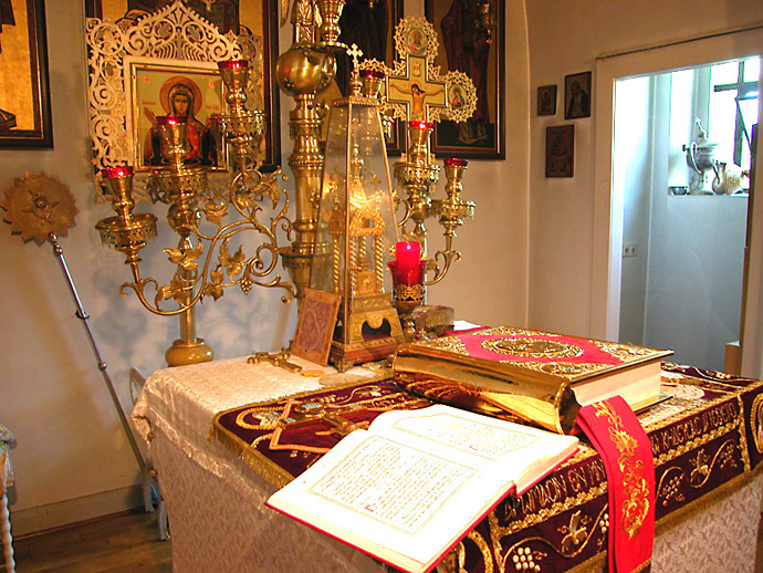 Престол в православном храме: что это такое