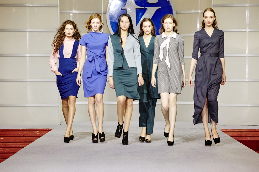 Что такое «мерч» в индустрии моды и правда ли, что он – это новая логомания?