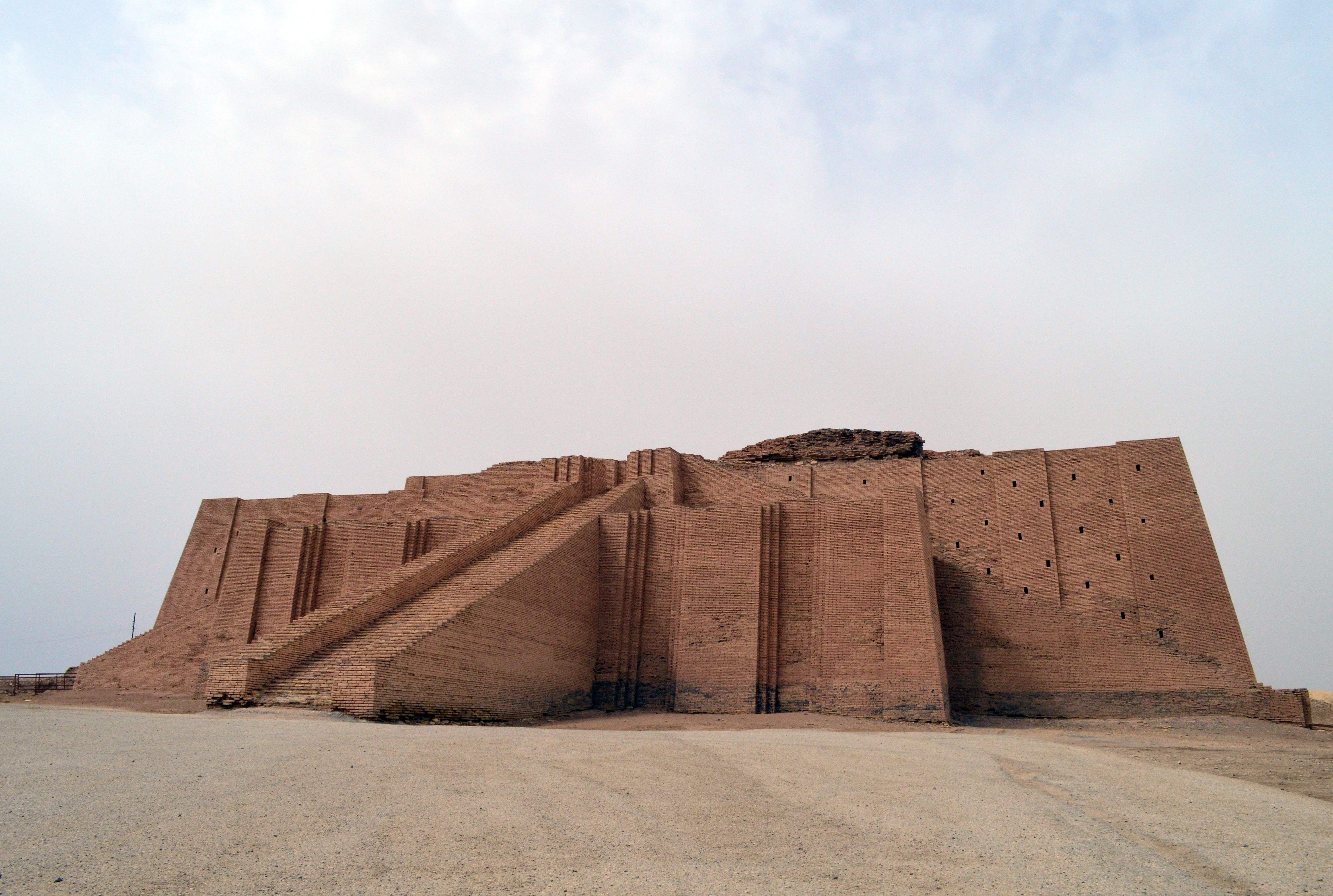 История и архитектура зиккуратов – наследия шумеров и пристанище вавилонских богов
