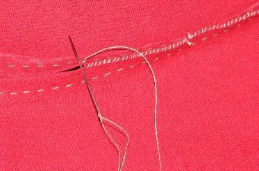 Вышивание нитками: швы и стежки