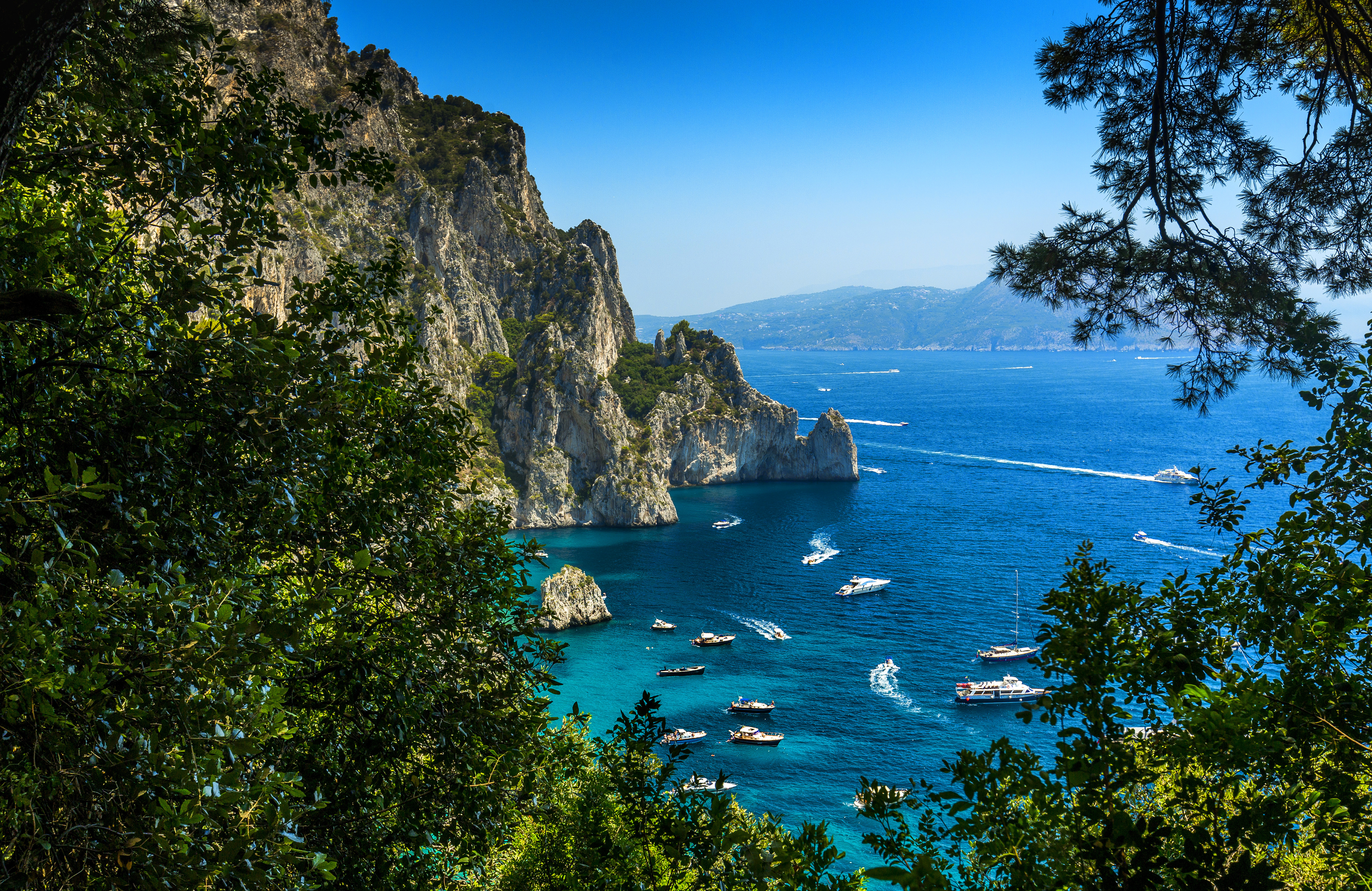 Капри, италия — путеводитель, где остановиться, погода в капри на 10 и 14 дней и многое другое на туристер.ру