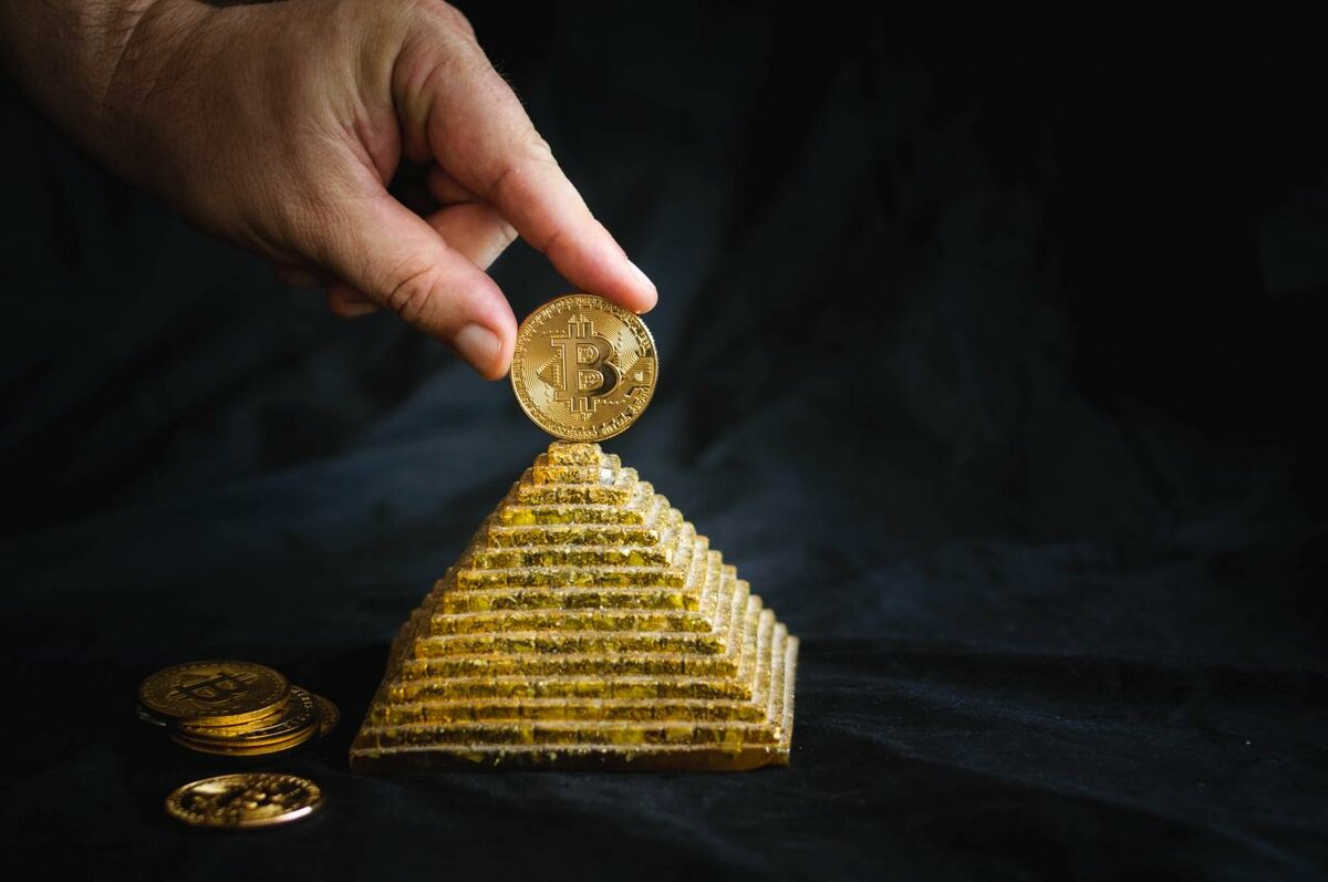 Финансовая пирамида | суть, признаки и ответственность
