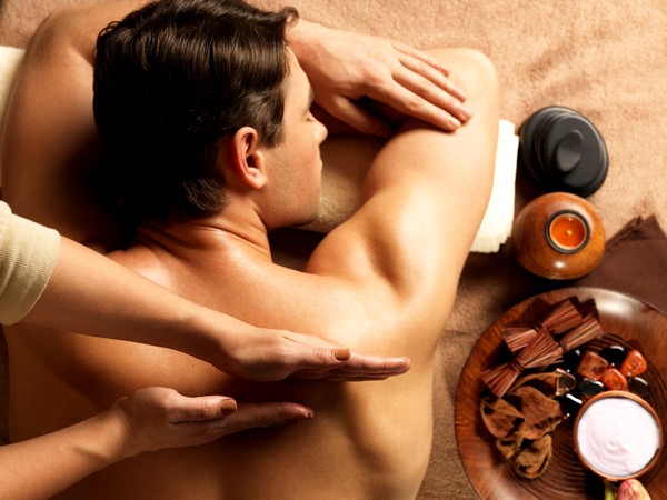 Техники и приемы расслабляющего массажа