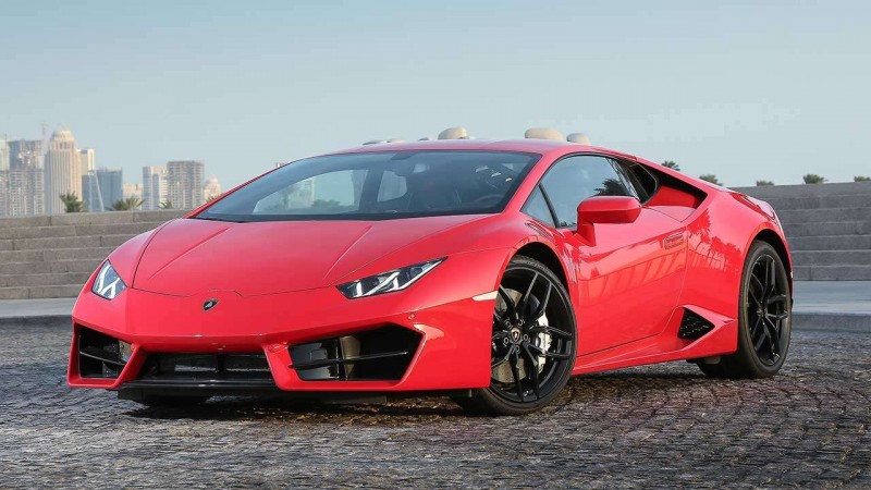 Lamborghini huracan: от новенького родстера до груды металлолома за 20 минут