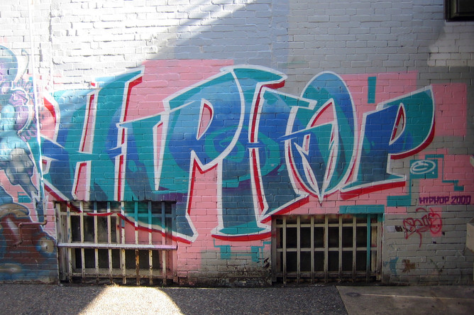 Что такое хип-хоп? история возникновения, описание, виды и особенности хип-хопа