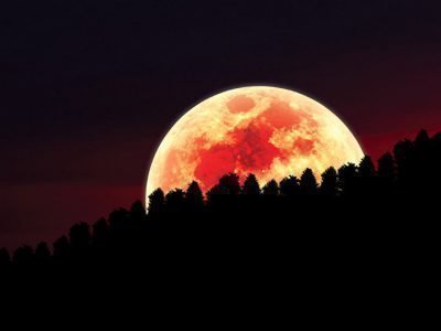 Кровавая луна
