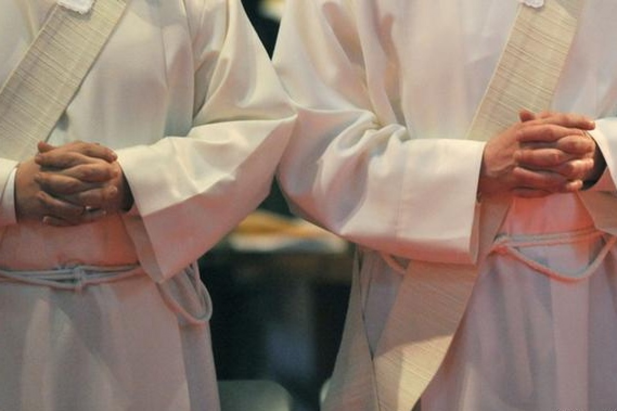 Могут ли священники жениться? что такое целибат? : labuda.blog
могут ли священники жениться? что такое целибат? — «лабуда» информационно-развлекательный интернет журнал