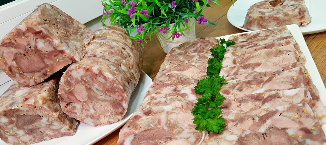 Фаршированные свиные калтыки – кулинарный рецепт