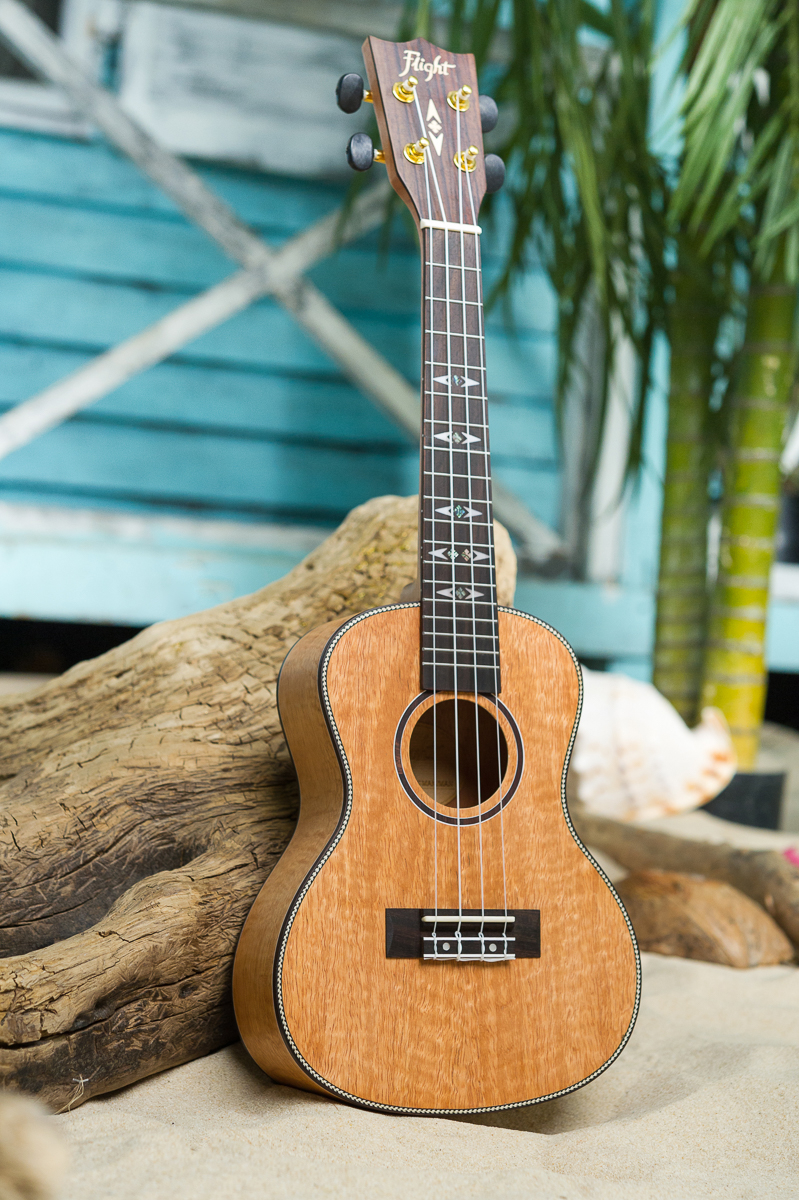 Укулеле: история и описание гавайской гитары