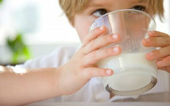 Молоко с содой от кашля: рецепт и как пить щелочное питье | prof-medstail.ru