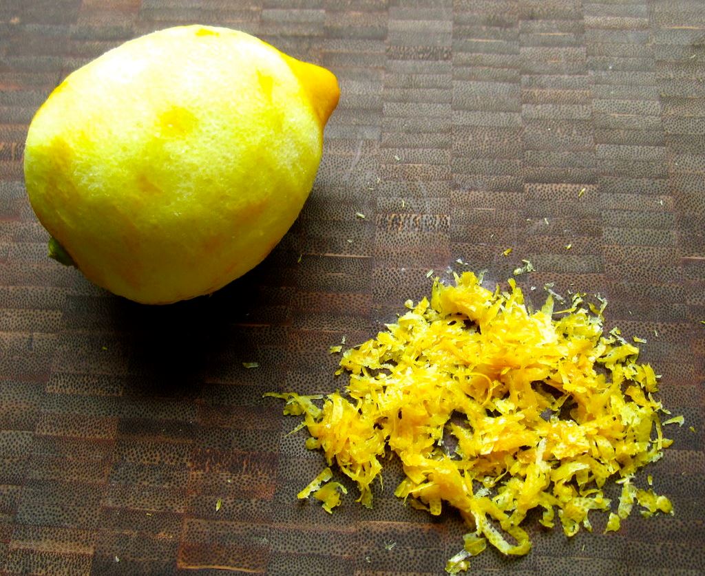 Как сделать цедру лимона - на примерах