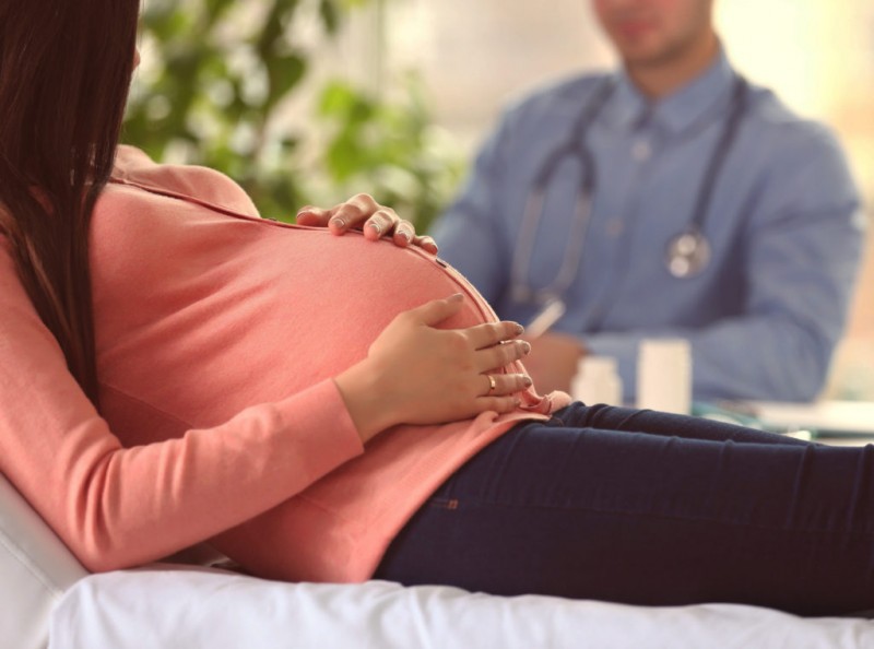 Гипертонус матки при беременности: причины, возможные последствия и способы снижения тонуса