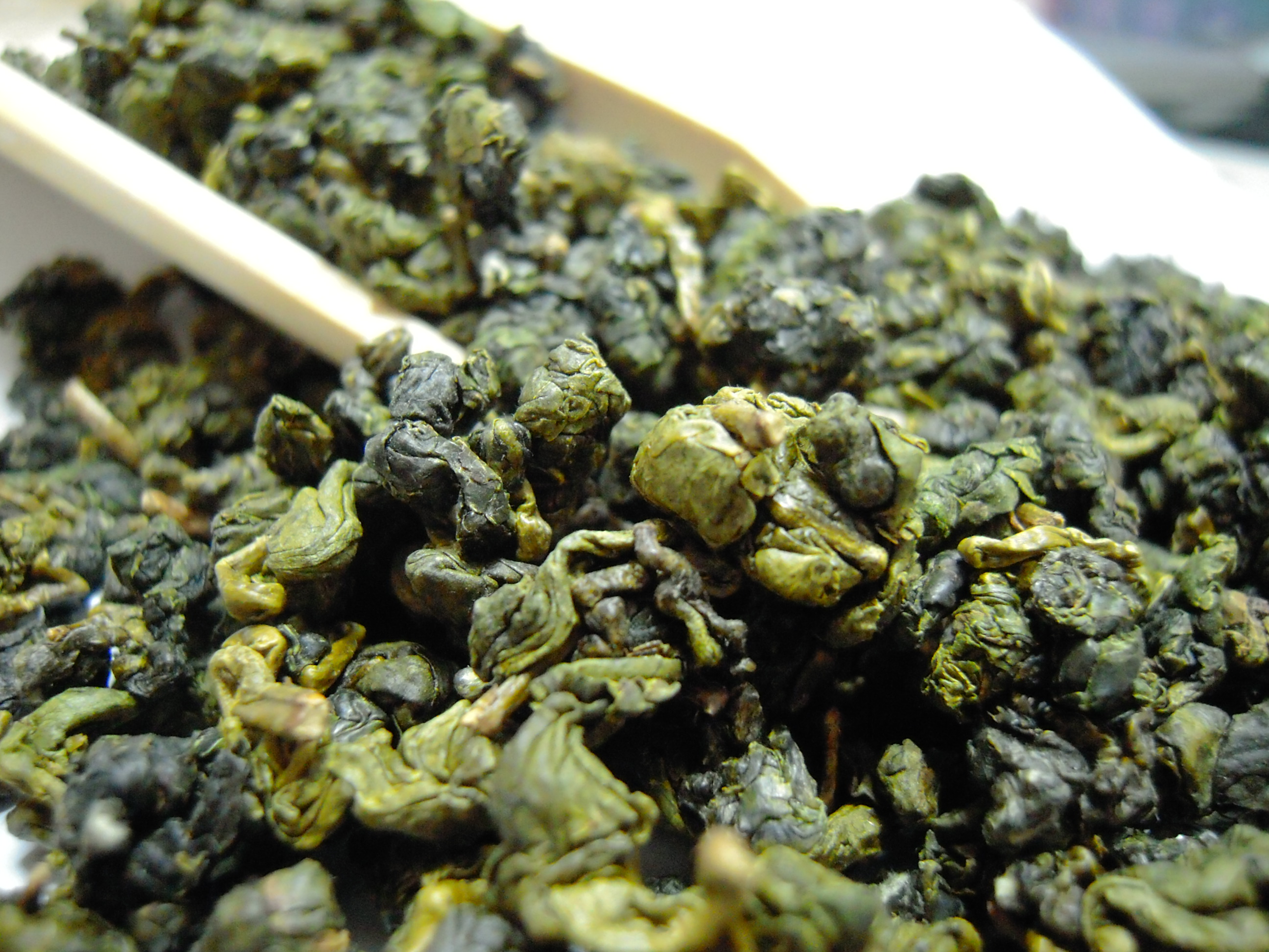 Зеленый чай улун: польза и вред для организма человека