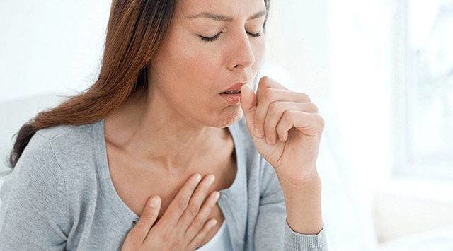 Сухой кашель у взрослого: причины и лечение
